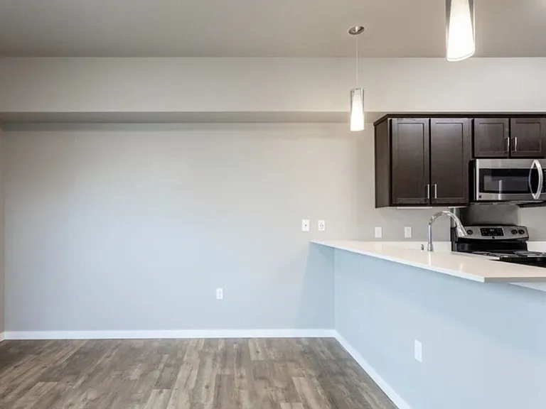LaScala Apartments — Photo 14