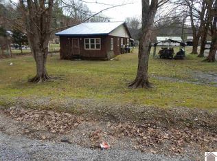 689 E Jennings Rd, Grand Rivers, KY 42045