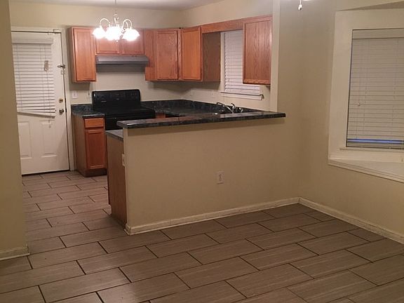 2nd image of 6470 Wellington Chase Ct