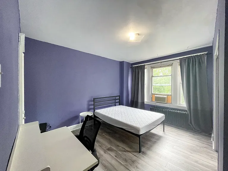 5660 Phillips Ave — Photo 8
