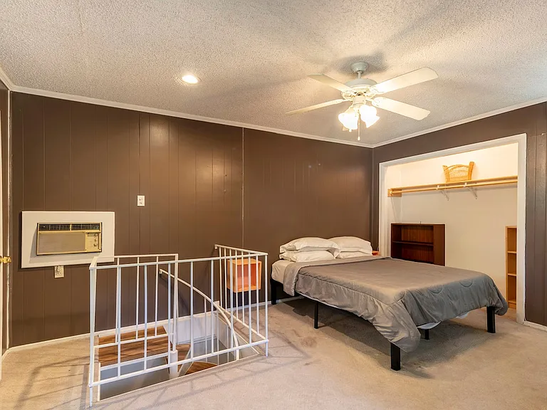 1711 Deerfield Dr — Photo 49