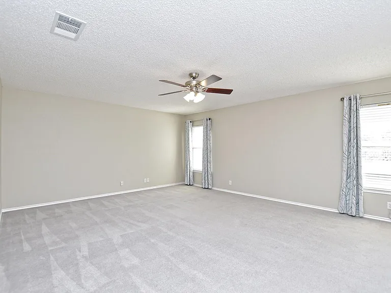1307 Chalk Ln — Photo 16