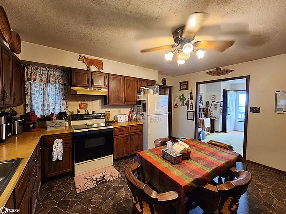 5th image of 1291 80th St