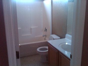 3rd image of 6218 W Jones Ave