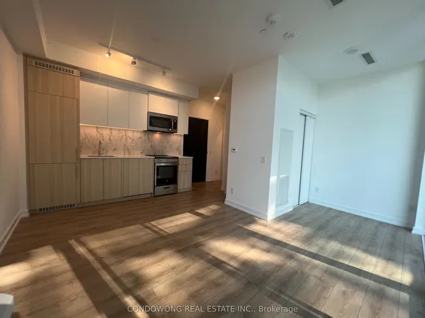 500 Dupont St, Toronto, ON