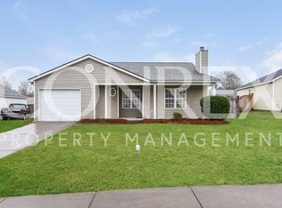 321 Oakpointe Ln, Lexington, SC 29072