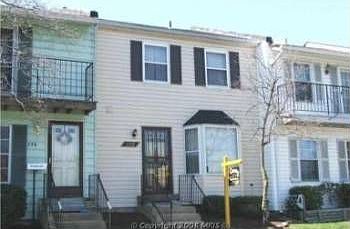 1st image of 358 Harry S Truman Dr