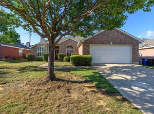 1649 Ash Ln, Corinth, TX 76210