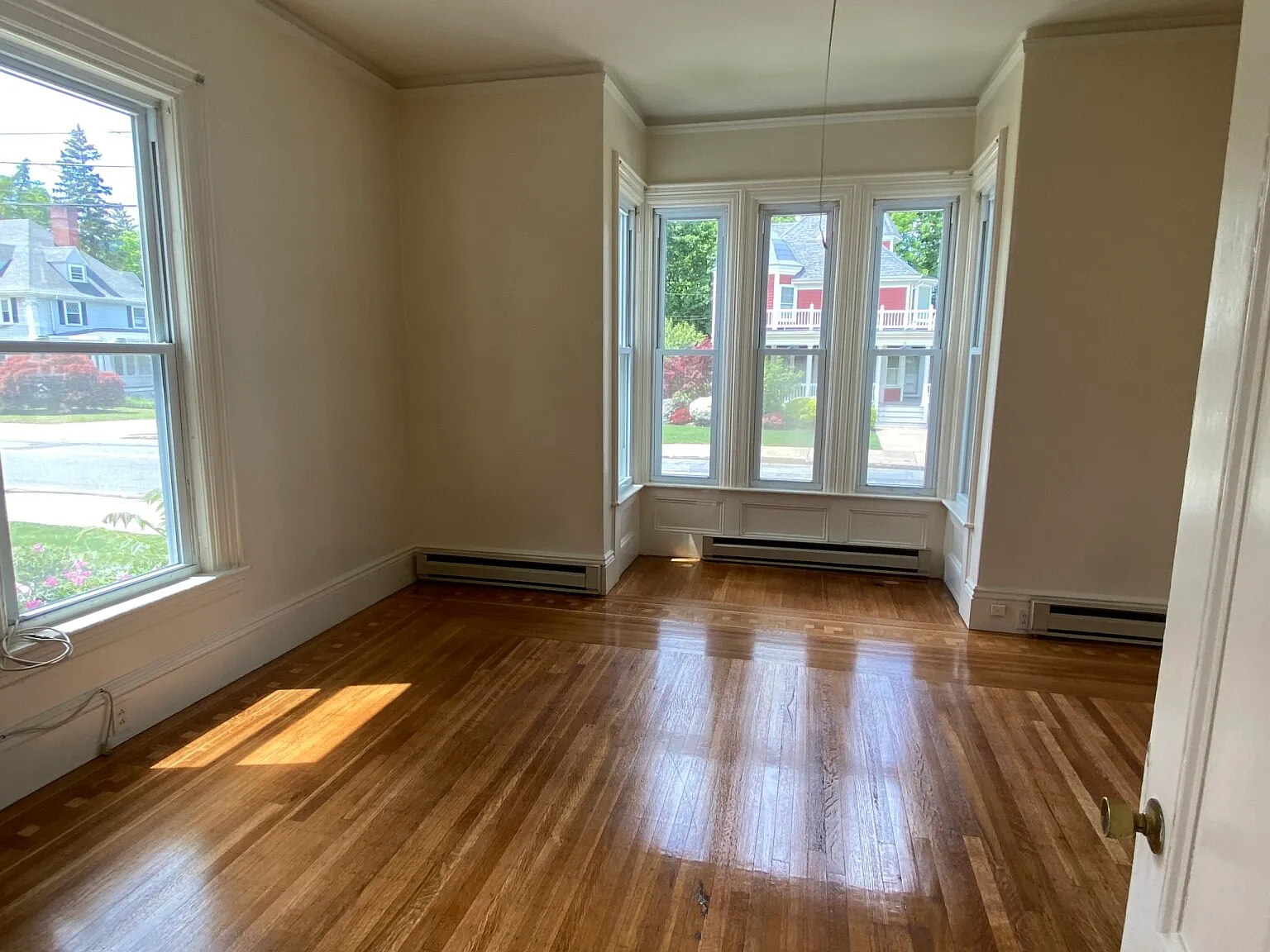 1 bed, 1.0 bath, $1,995 — Photo 2