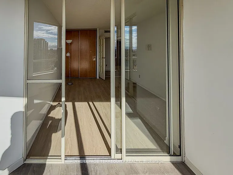 150 Alton Towers Cir #1513 — Photo 10