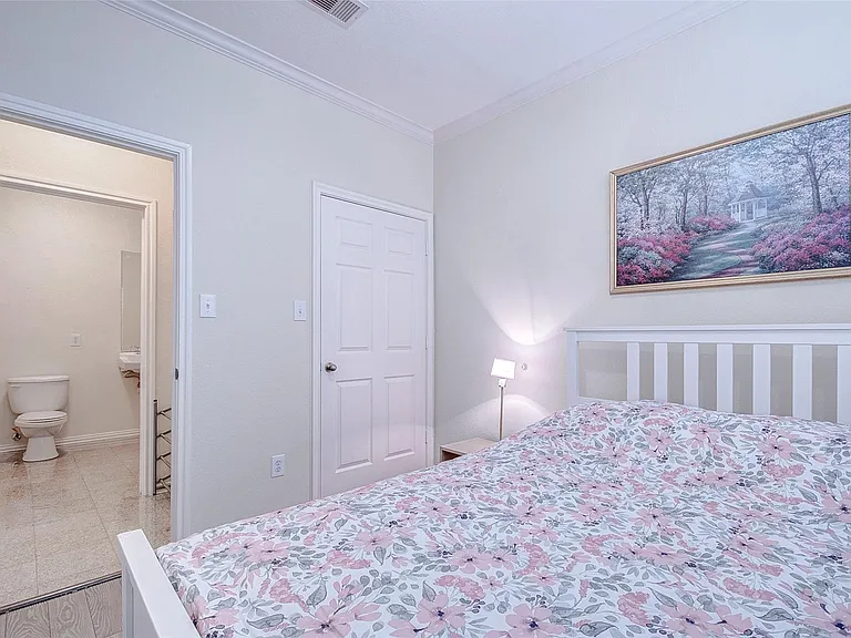 9400 Bellaire Blvd #202 — Photo 19