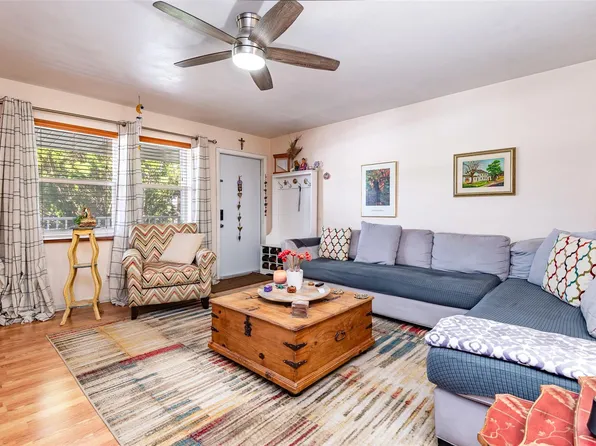 810 Lake Shore Drive #25, West Palm Beach, FL 33403