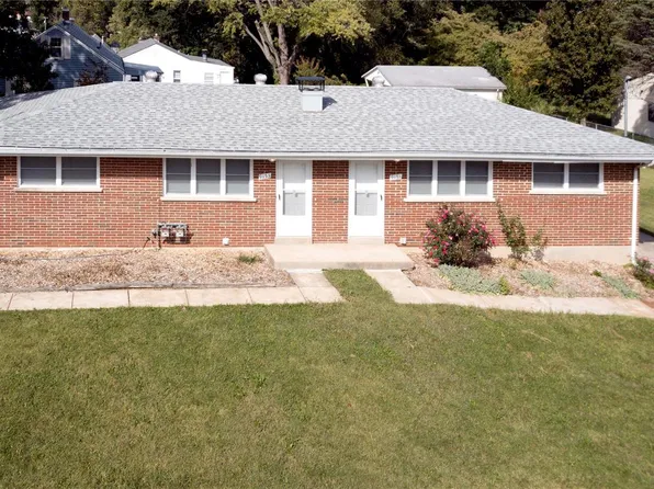 9151 Ramona Ave, Saint Louis, MO 63121