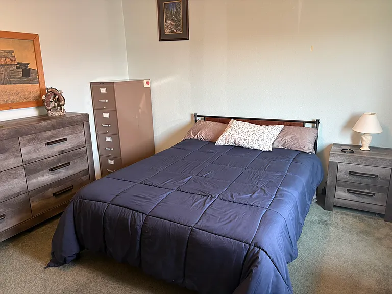 2424 Loyd Dr — Photo 5