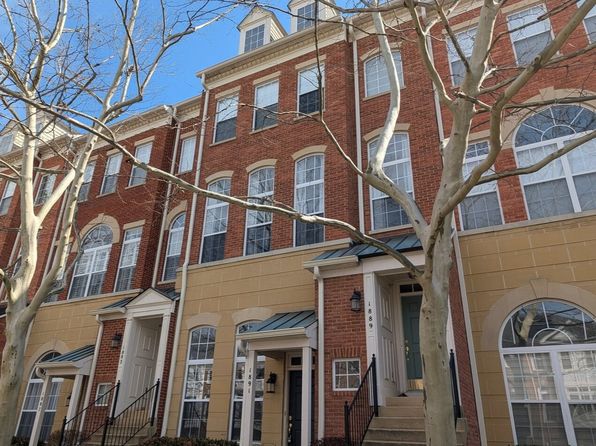 1891 Crescent Park Dr #110A