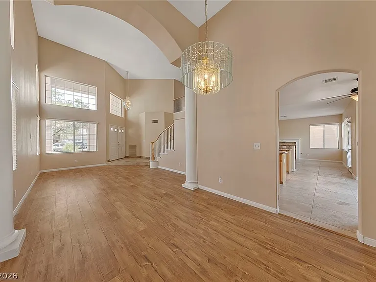 9387 Chateau Street Jean Dr — Photo 8