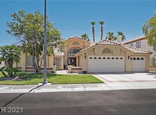 8437 Sheltered Valley Dr, Las Vegas, NV 89128