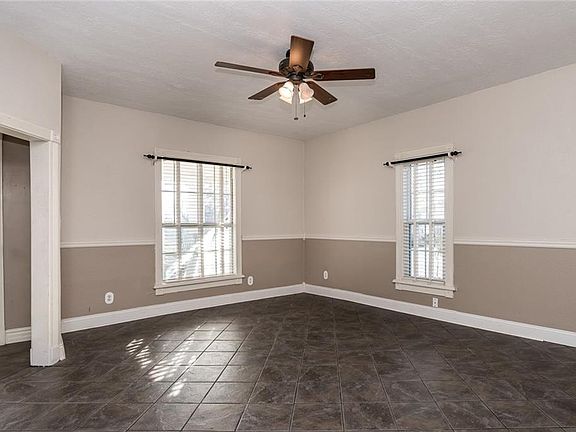 5th image of 301 E Ashley St