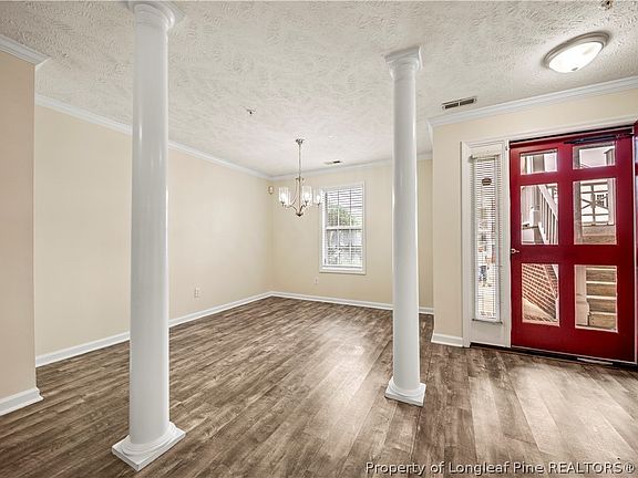 3rd image of 380 Bubble Creek Ct Unit 4