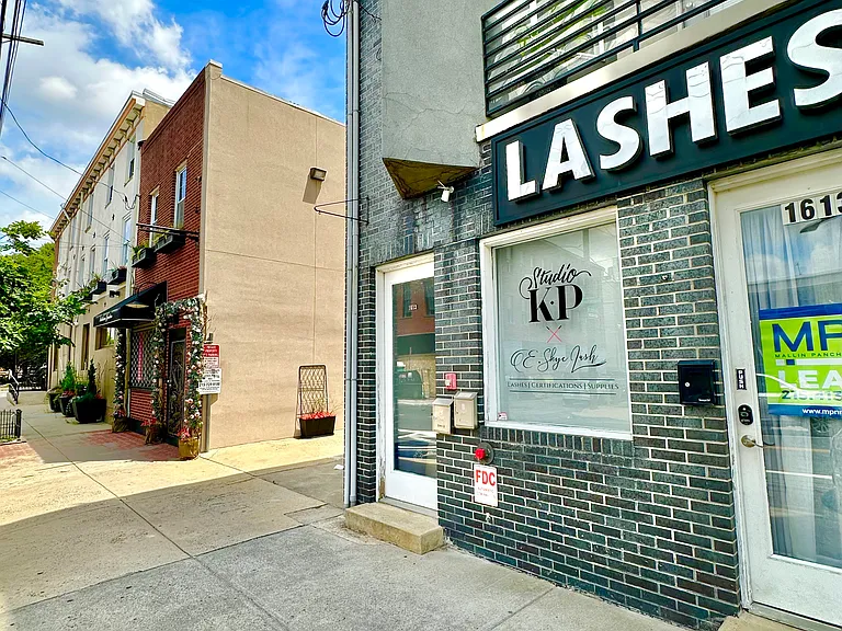 1613 Frankford Ave #O3 — Photo 29