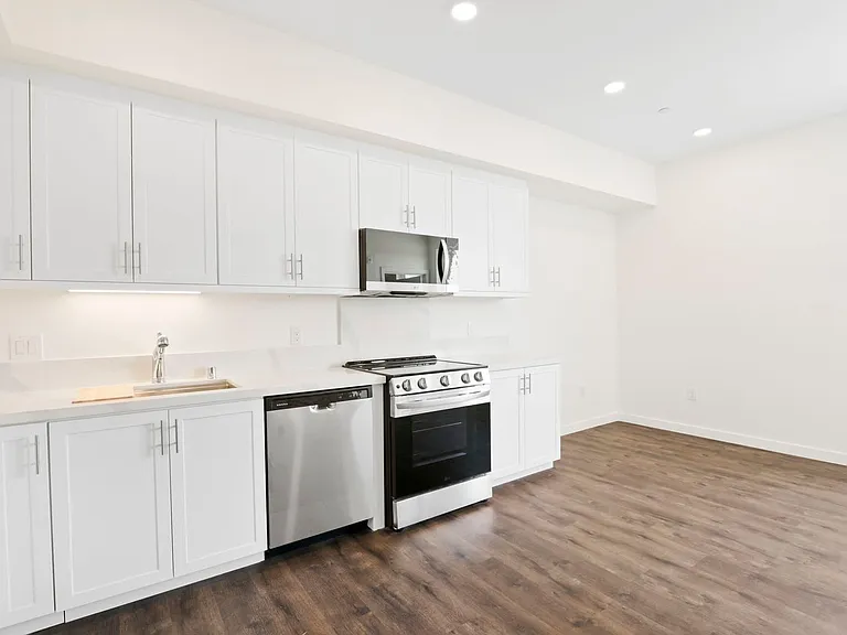 4505 Illinois Street - North Park's Newest Boutique Upscale Apartments — Photo 19