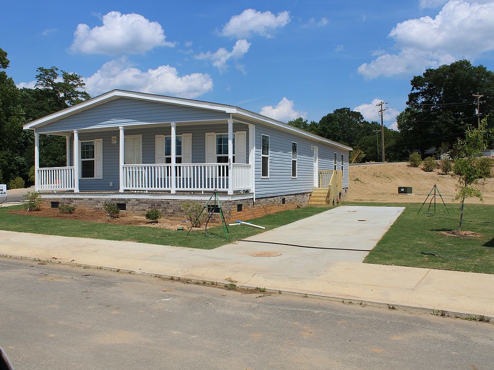 1st image of 803 Lookout Dr