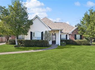 447 Gainesway Dr, Madisonville, LA 70447