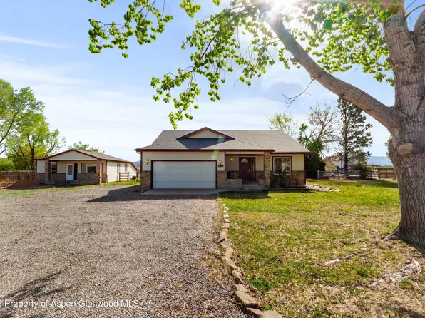 14444 6215th Rd, Montrose, CO 81403
