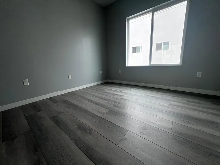11344 Hatteras St #B12 — Photo 6