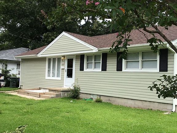 2nd image of 1328 Oak Park Ave