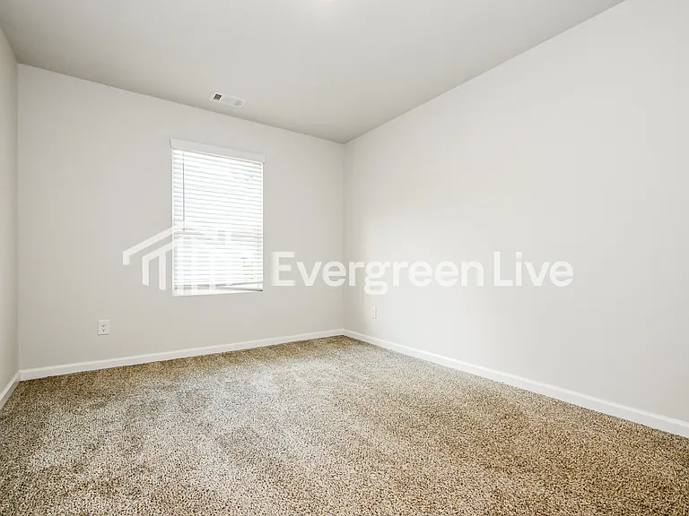 621 Stevens Pl — Photo 10