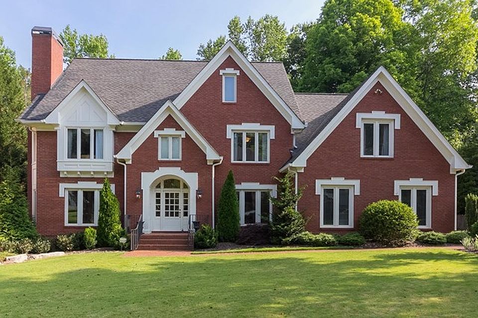 2nd image of 1823 Baldwin Farms Dr