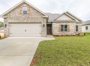 511 Bristleleaf Path, Kathleen, GA 31047