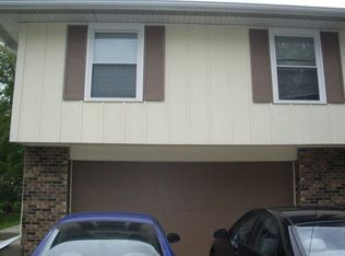 719 Krause Ave, Streamwood, IL 60107