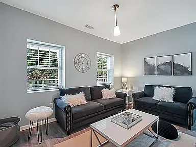 3 bed, 1520 sqft, $2,795 — Photo 3