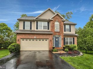 23 Oak Knoll Cir, Lebanon, PA