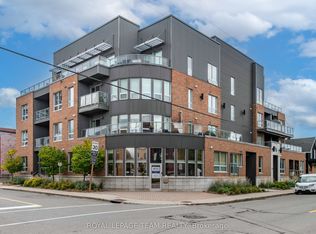 390 Booth St #102, Ottawa, ON K1R7K6
