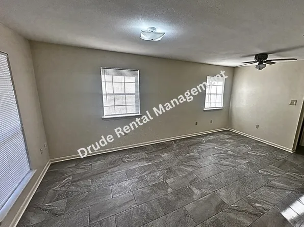 111 Mallard Dr APT A, Hammond, LA 70401