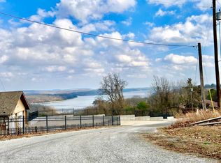 14927 Dutchmans Dr, Rogers, AR 72756