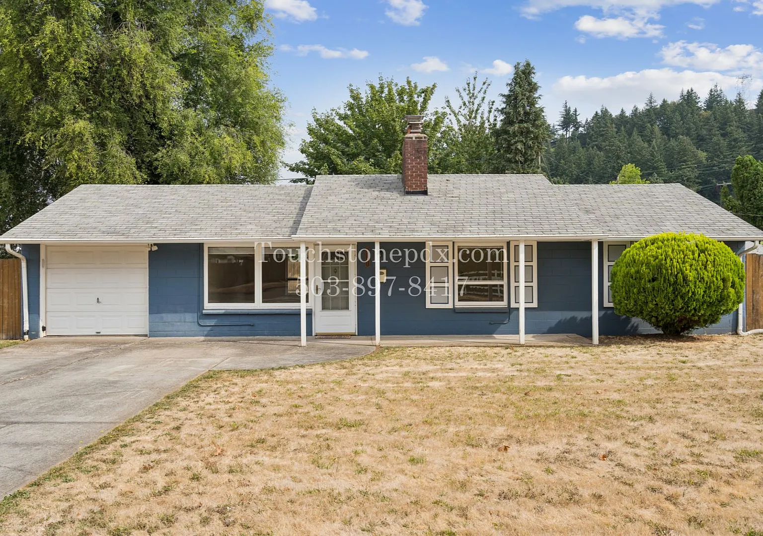 Montevilla/Rocky Butte 2BD | 1BA Gem — Photo 3
