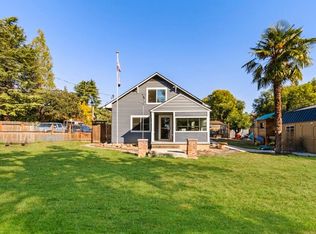 755 Ellendale Dr, Medford, OR 97504