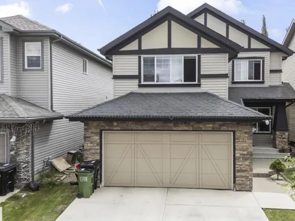 6811 19th Ave SW, Edmonton, AB T6X 0L8