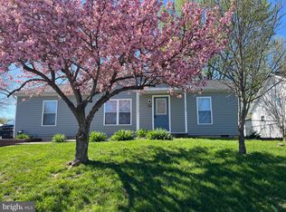 206 Cashmere Dr, Martinsburg, WV 25404