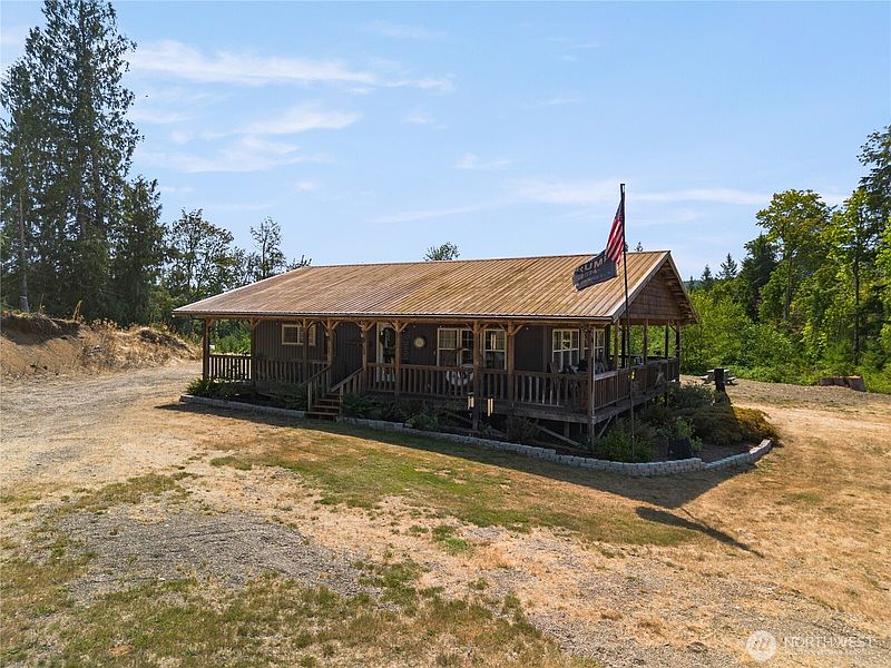 4th image of 111 Jaybird Lane