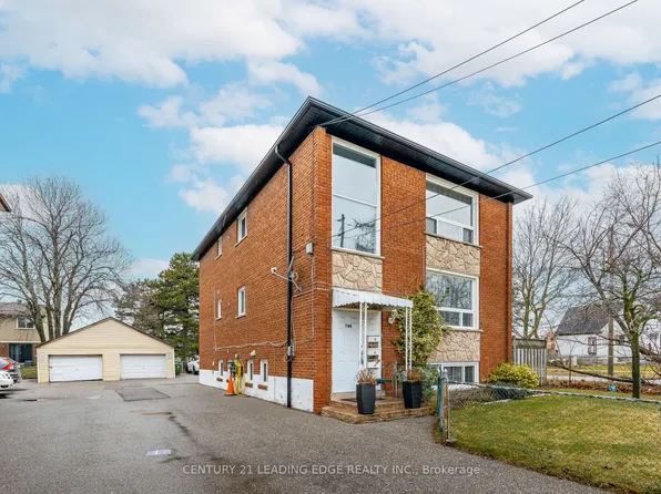 796 Midland Ave #1, Toronto, ON M1K 4E7