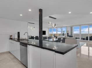 1717 N Bayshore Dr #A-3332, Miami, FL 33132