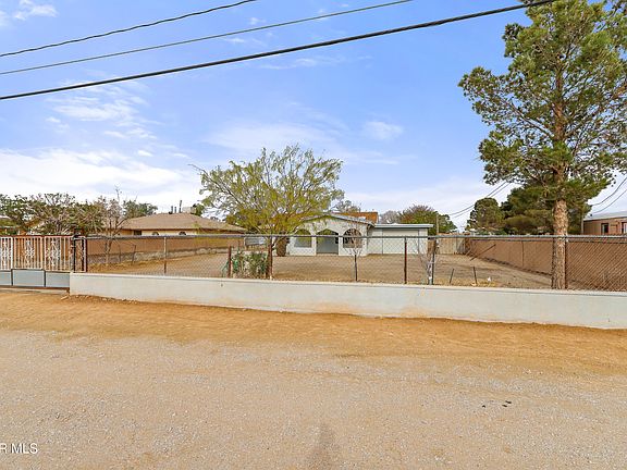 2nd image of 516 Agua Clara St