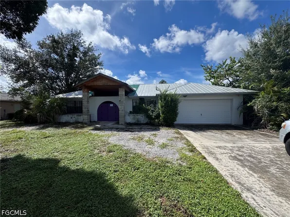 2215 Treehaven Cir N, Fort Myers, FL 33907