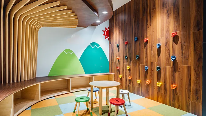 Rented by Nooklyn NYC LLC | media 115