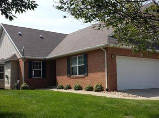 17 Old Orchard Ln, Glen Carbon, IL 62034